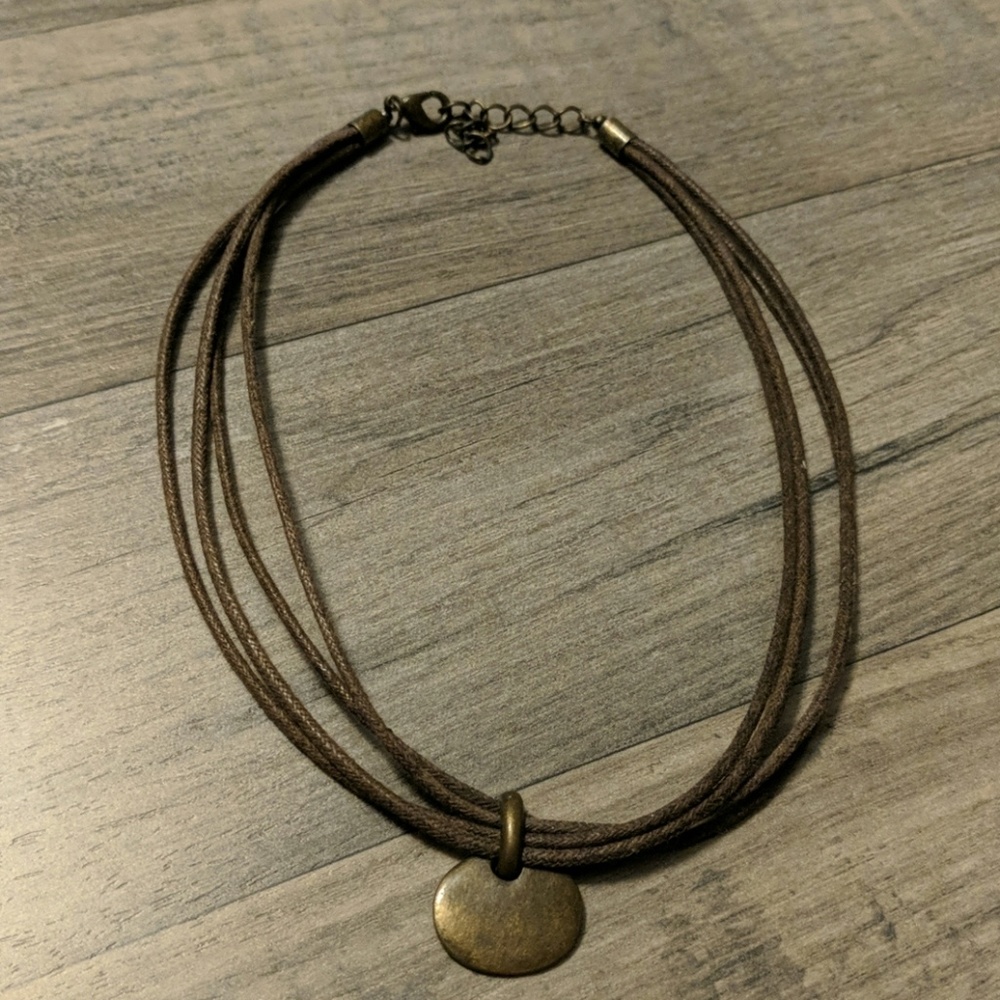 Necklace brown cord